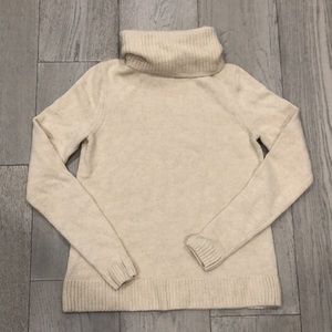 J.Crew/Women’s Turtleneck/Size S/Oatmeal